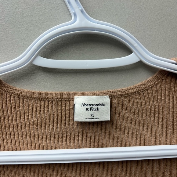 Abercrombie & Fitch Sweetheart Style Light Brown Top - Picture 4 of 4